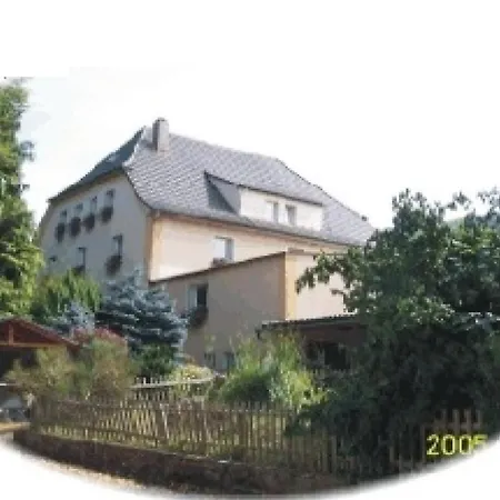 Zum Saale Blick Bed and breakfast *